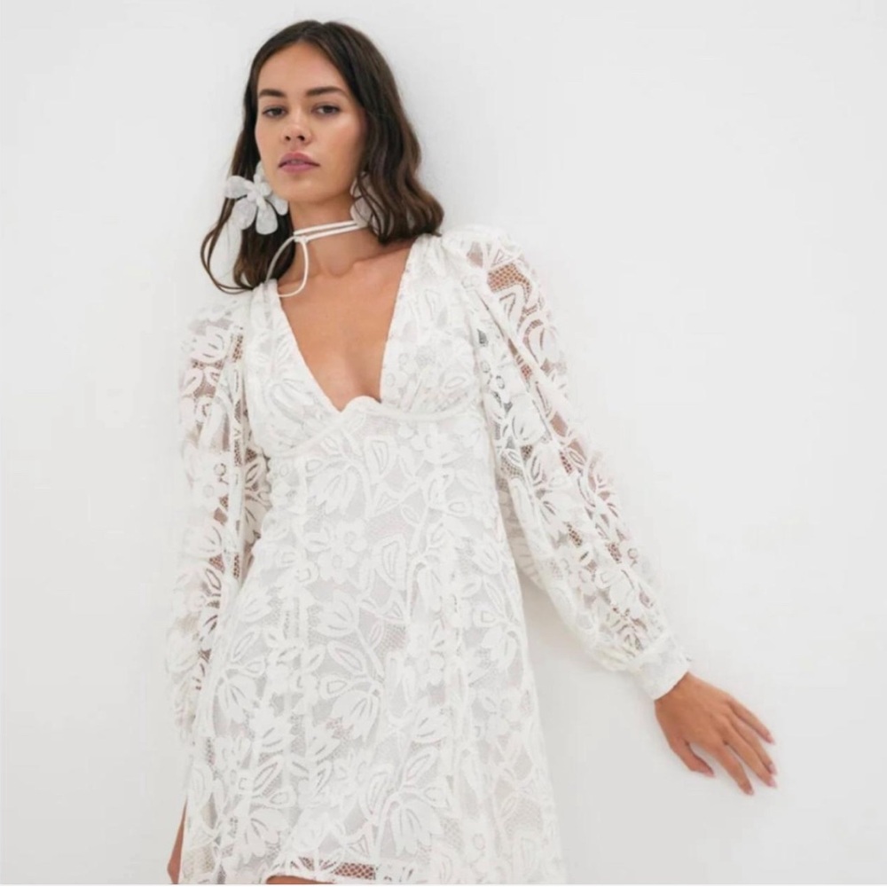 For Love And Lemons White Lace Maureen Mini Dress. Backless. Longsleeves